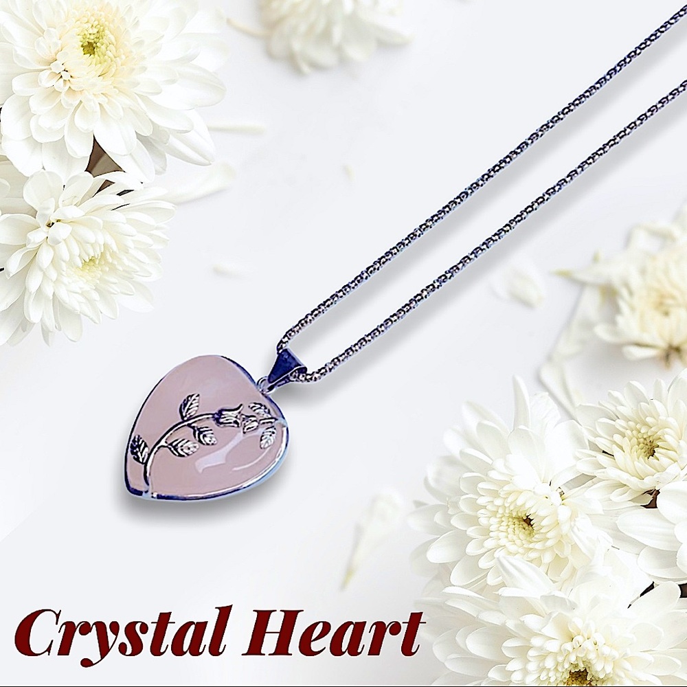 3/$25 💖 Pink Crystal Heart Necklace